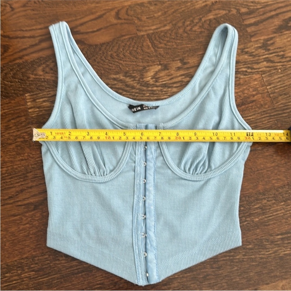 SHEIN Light Blue Ribbed Button-Up Crop Top - Picture 3 of 5